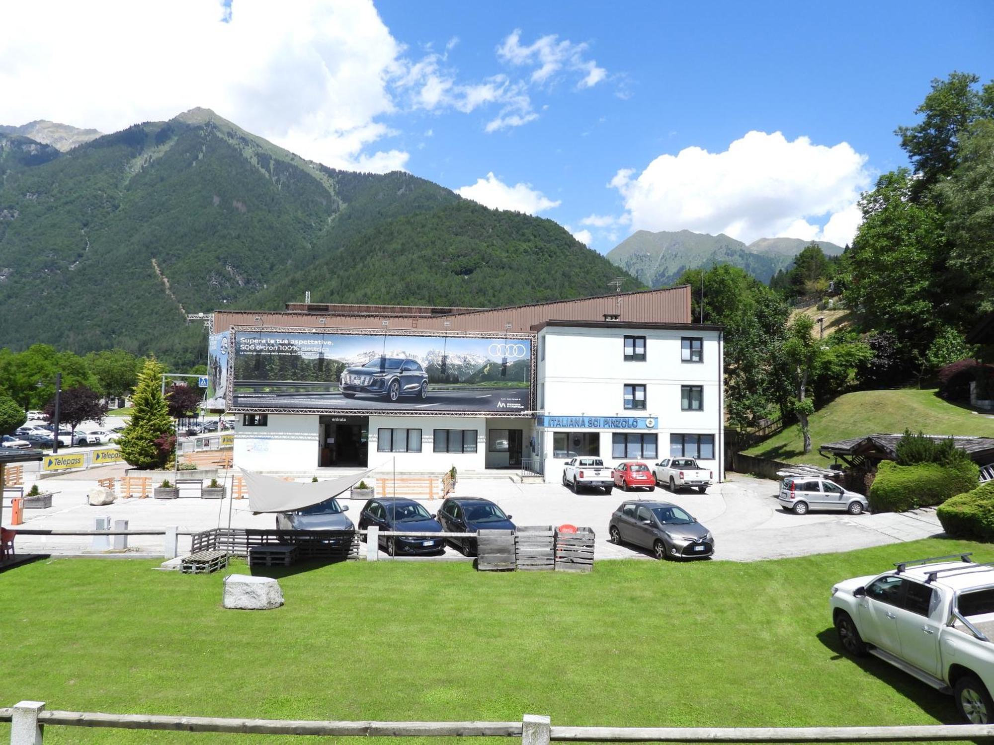 Hotel Garni Maffei ピンツォーロ エクステリア 写真